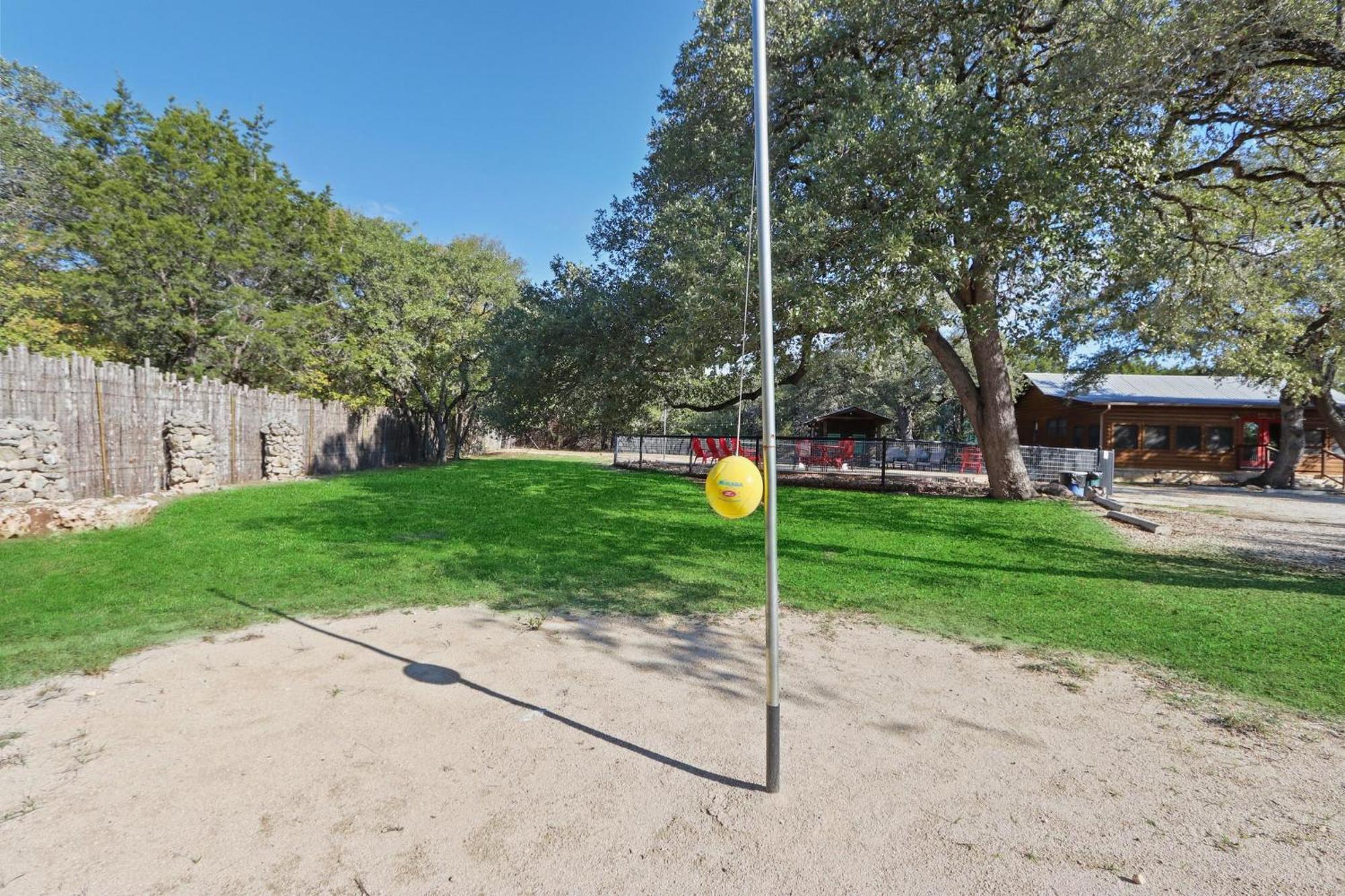 Wimberley Log Cabins Resort And Suites- Unit 5 Bagian luar foto